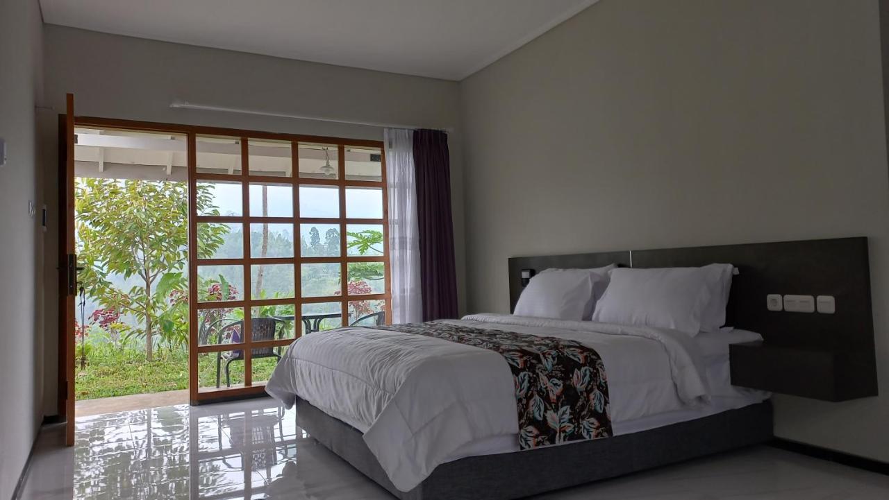 Mountain Ecolodge Malang Bagian luar foto